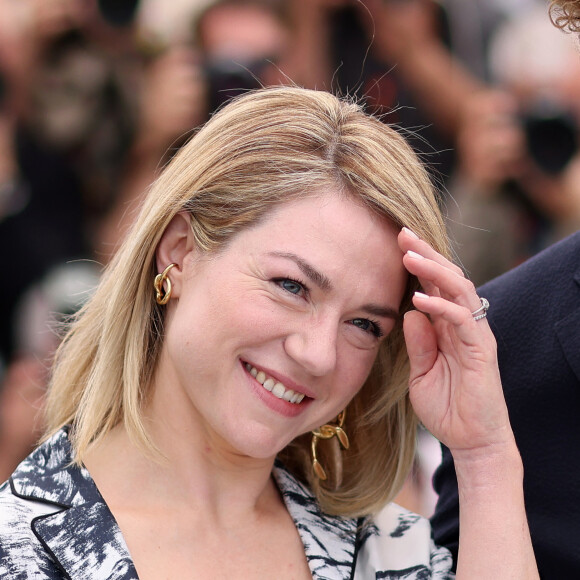Emilie Dequenne au photocall du jury "Un Certain Regard" lors du 76ème Festival International du Film de Cannes, le 17 mai 2023. © Dominique Jacovides/Cyril Moreau/Bestimage 