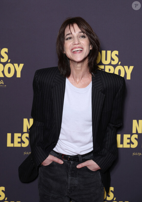 "Aujourd'hui, ils prennent conscience de l'ampleur de ce qu'il a pu représenter dans la chanson française."
Charlotte Gainsbourg - Avant-première du film "Nous les Leroy" au cinéma UGC Normandie sur les Champs-Elysées à Paris. Le 3 avril 2024. © Denis Guignebourg / Bestimage