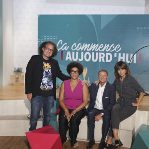 Exclusif - Laurent Karila, Amina Yamgnane, Marc Geiger, Faustine Bollaert - - La nouvelle saison de l'émission "ça commence aujourd'hui" sur France 2. Paris le 1er septembre 2023. © Jack Tribeca / Bestimage