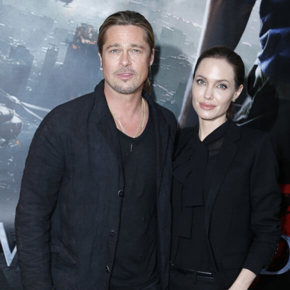 Voilà plusieurs années qu'Angelina Jolie Brad Pitt se déchirent devant les tribunaux !
Brad Pitt et Angelina Jolie Avant premiere du film "World War Z" a l'UGC Normandie.
