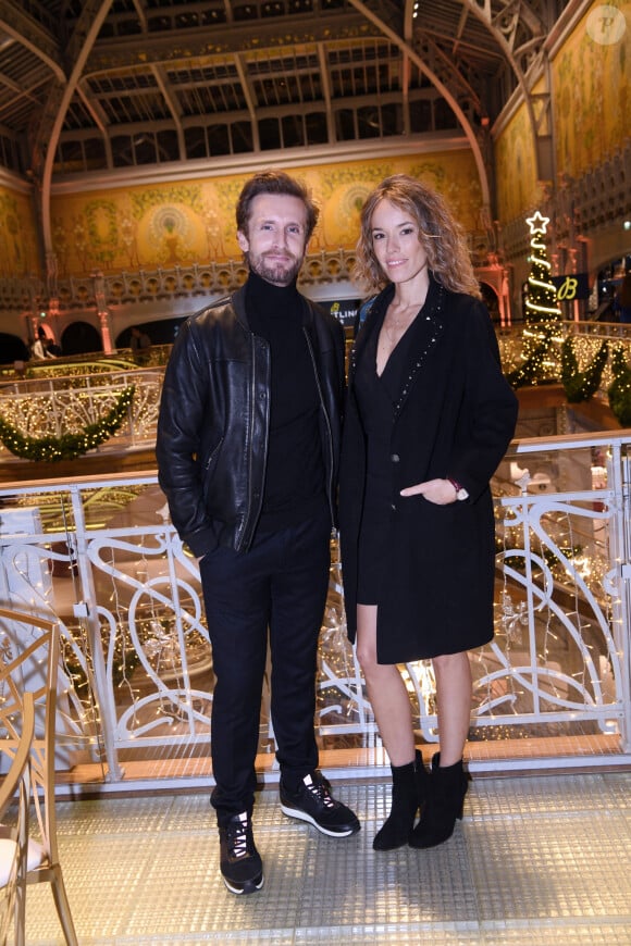 Exclusif - Elodie Fontan et son compagnon Philippe Lacheau - Dîner de charité Breitling à la Samaritaine pour l'association "Premiers de Cordée" à Paris le 14 novembre 2022.