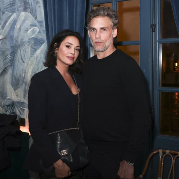 Lola Dewaere avait officialisé leure 2 août 2023.
Exclusif - Lola Dewaere et son compagnon Gianni Giardinelli - Quatrième édition de la soirée "Les jeudis de Sandra" au Café Lapérouse organisée par S.Sisley à Paris le 29 février 2024. © Jack Tribeca / Bestimage 