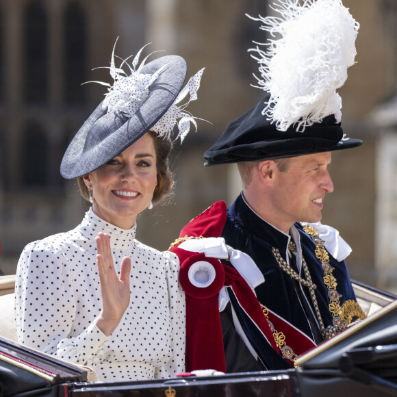Le prince George de Cambridge ira à l'établissement Eton College lorsqu'il aura 13 ans en 2026
Le prince William, prince de Galles, Catherine (Kate) Middleton, princesse de Galles, lors du service annuel de l'ordre de la jarretière à la chapelle St George du château de Windsor