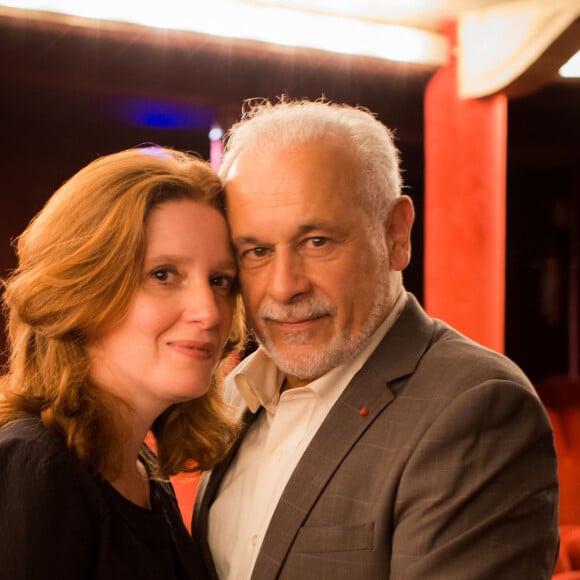 Exclusif - Prix Spécial - Francis Perrin et sa femme Gersende dans un moment d'intimité après le spectacle - Francis Perrin fête ses 50 ans de carrière et revient sur scène pour une soirée spéciale avec "Molière malgré Moi" au théâtre de la Gaîté-Montparnasse à Paris le 18 juin 2016 entouré de sa famille et ses amis. © Romuald Meigneux / Bestimage 