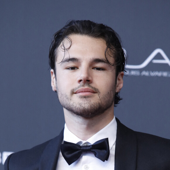 Anthony Colette sur le tapis rouge du photocall de la cérémonie d'ouverture du 62ème Festival de Télévision de Monte-Carlo, à Monaco, le 16 juin 2023. © Denis Guignebourg/BestImage