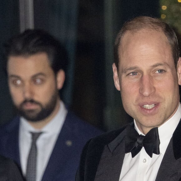 Le prince William, prince de Galles arrive au dîner de gala caritatif "London's Air Ambulance" au Raffles London à Londres le 7 février 2024. 