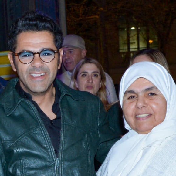 Exclusif - Jamel Debbouze et sa mère Fatima Debbouze - After party de l'avant-première de la série "Terminal" à l'hôtel des Italiens (ancien siège du Crédit Lyonnais) à Paris le 8 avril 2024. © Rachid Bellak/Bestimage 