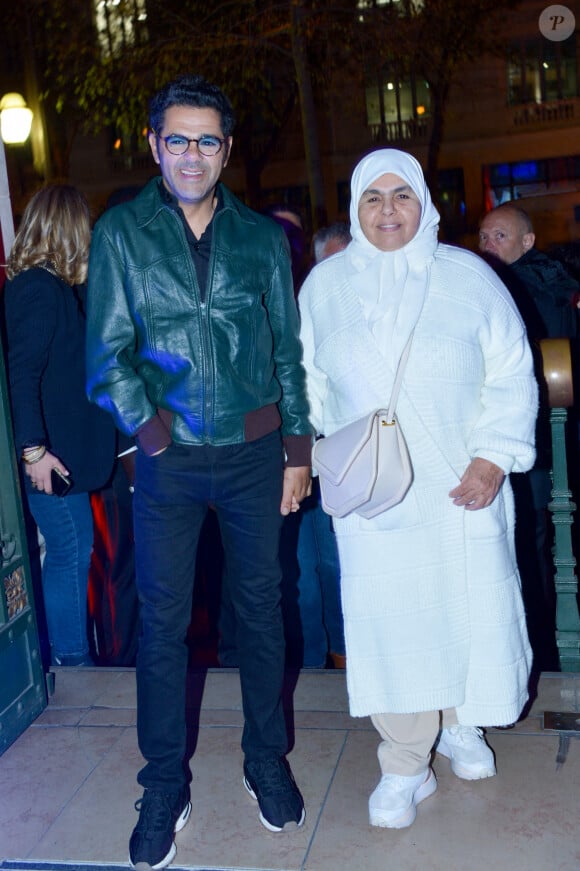 Exclusif - Jamel Debbouze et sa mère Fatima Debbouze - After party de l'avant-première de la série "Terminal" à l'hôtel des Italiens (ancien siège du Crédit Lyonnais) à Paris le 8 avril 2024. © Rachid Bellak/Bestimage 