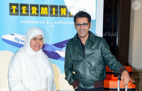 Exclusif - Jamel Debbouze et sa mère Fatima Debbouze - After party de l'avant-première de la série "Terminal" à l'hôtel des Italiens (ancien siège du Crédit Lyonnais) à Paris le 8 avril 2024. © Rachid Bellak/Bestimage 