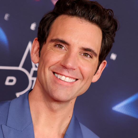 Mika au photocall de la 25ème cérémonie des "NRJ Music Awards (NMA)" au palais des Festivals et des Congrès de Cannes, France, le 10 novembre 2023. © Dominique Jacovides/Bestimage 