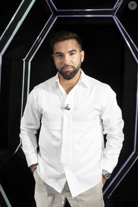 Info - Kendji Girac a été blessé par balle cette nuit sur une aire de gens du voyage à Biscarosse - Exclusif - Kendji Girac - Backstage de l'enregistrement de l'émission "Touche Pas à Mon Poste" (TPMP), présentée par Cyril Hanouna et diffusée le 8 octobre sur C8 © Jack Tribeca / Bestimage  Exclusive - No Web No Blog pour Belgique et Suisse 