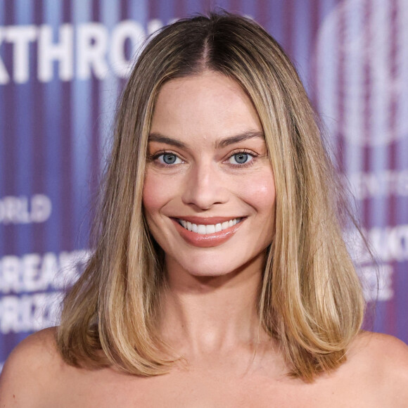 Margot Robbie