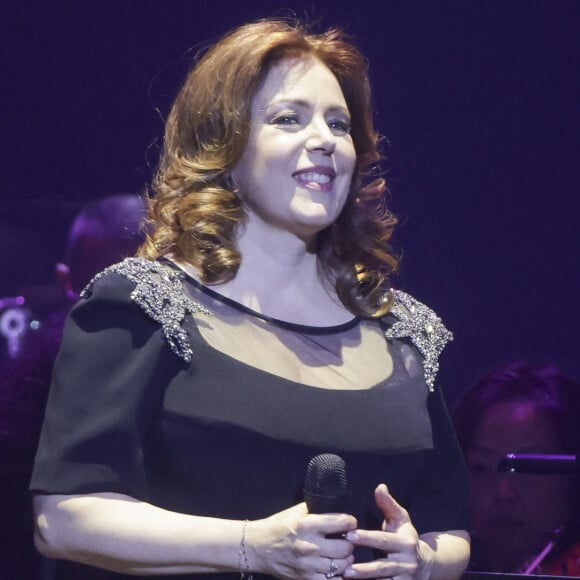 Isabelle Boulay en concert en hommage au 60ème anniversaire de la disparition d'Edith Piaf à la Seine Musicale à Boulogne-Billancourt le 17 octobre 2023. © Jack Tribeca / Bestimage 