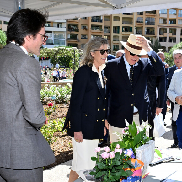 Le prince Albert II de Monaco et la princesse Caroline de Hanovre ont célébré les 40 ans d'existence de la Roseraie Princesse Grace, le 3 mai 2024, à Monaco. Créé en 1984 et rénové en 2014, ce jardin odorant est un hommage du Prince Rainier III à son épouse. Installé non loin du chapiteau de Fontvieille. Les 5000m² de cette roseraie, permettent de découvrir plus de 315 variétés de rosiers représentant 6000 pieds de rosiers, répartis en 7 thèmes. Toutes les opérations d'entretien ainsi que les animations proposées tout au long de l'année ont permis d'obtenir la labellisation Espace Végétal Ecologique (EVE) " ECOCERT " pour ce site. © Bruno Bebert / Bestimage 