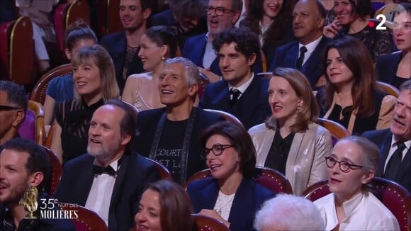 Elle a été rejointe au cours de la soirée par son mari Louis Garrel
Laetitia Casta avec son mari Louis Garrel lors de la 35e nuit des Molières aux Folies Bergères le 6 mai 2024.