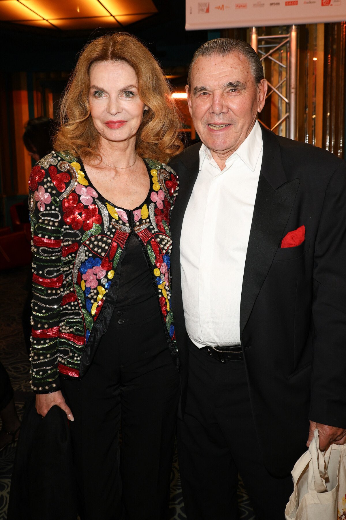 Photo : Cyrielle Clair et son mari Michel Corbière - 35ème cérémonie des  Molières aux Folies Bergère à Paris le 6 mai 2024. © Coadic Guirec /  Bestimage - Purepeople