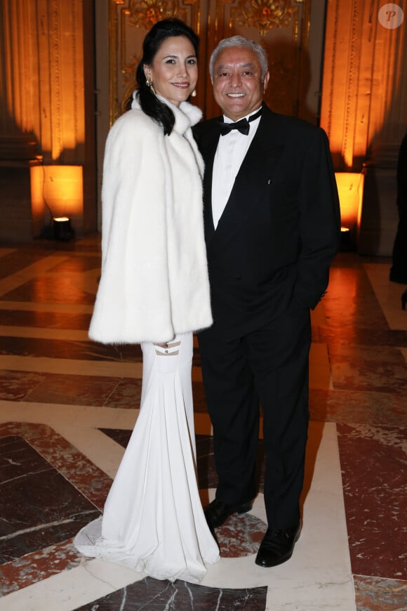 François Bennaceur et sa femme Cyrine - Dîner de gala au profit de la Fondation A.V.E.C. ((Association pour la Vie-Espoir contre le Cancer) au Château de Versailles, le 1 février 2016. © Olivier Borde / Bestimage 