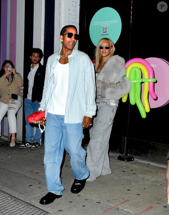 Rihanna et son compagnon Asap Rocky fêtent le 2ème anniversaire de leur fils Rza au musée Color Factory à New York, le 11 mai 2024. Le couple a également un deuxième enfant, Riot Rose, âgé de 9 mois.