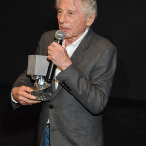 Roman Polanski durant la soirée de clôture de la 1ere édition du Festival Ciné Roman à Nice le 26 octobre 2019. Pour cette soirée de clôture, c'est le film "J'accuse" réalisé pas R.Polanski d'après le roman de Robert Harris qui a sera projeté. Le film récompensé est "Celle que vous croyez", réalisé par S.Nebbou, le prix Ferret a récompensé la comédienne et réalisatrice N.Garcia et R.Polanski a reçu un prix pour l'ensemble de sa carrière. Cette manifestation a eu lieu du 23 au 26 octobre 2019. Tout en marquant la fin de l'année du Cinéma à Nice, elle deviendra pérenne et marquera une nouvelle avancée dans la présence de la Ville au niveau culturel international. Comme son nom l'indique, le festival Ciné Roman consiste à organiser un festival qui présente des films tirés de roman à travers différentes programmations (films en compétitions, avant-premières, films cultes) mais aussi des débats, masterclass et lectures. Daniel et Nathalie Benoin, Carole Chrétiennot et Christophe Barratier, les organisateurs de ce Festival souhaitent qu'il donne lieu à des rencontres entre auteurs, éditeurs, réalisateurs-producteurs et surtout bien sûr avec le public. © Bruno Bebert / Bestimage 