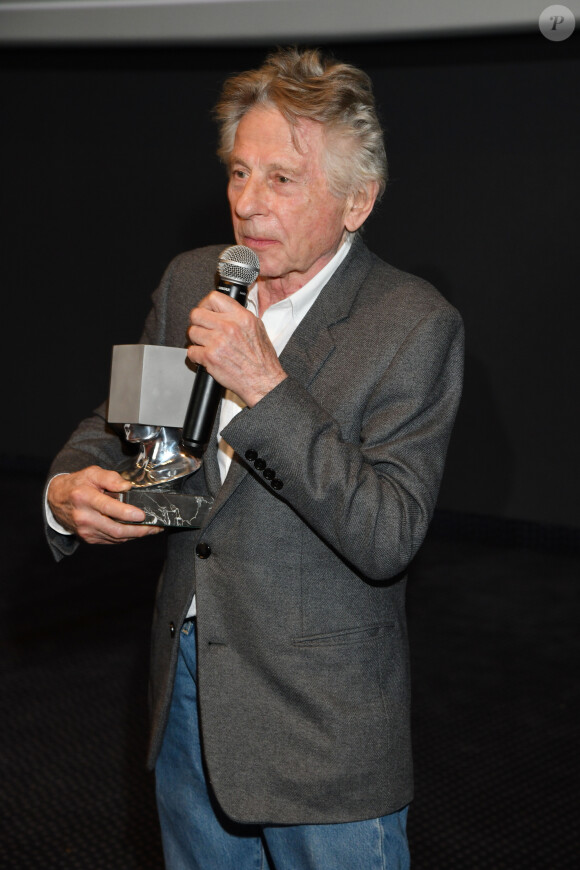 Roman Polanski durant la soirée de clôture de la 1ere édition du Festival Ciné Roman à Nice le 26 octobre 2019. Pour cette soirée de clôture, c'est le film "J'accuse" réalisé pas R.Polanski d'après le roman de Robert Harris qui a sera projeté. Le film récompensé est "Celle que vous croyez", réalisé par S.Nebbou, le prix Ferret a récompensé la comédienne et réalisatrice N.Garcia et R.Polanski a reçu un prix pour l'ensemble de sa carrière. Cette manifestation a eu lieu du 23 au 26 octobre 2019. Tout en marquant la fin de l'année du Cinéma à Nice, elle deviendra pérenne et marquera une nouvelle avancée dans la présence de la Ville au niveau culturel international. Comme son nom l'indique, le festival Ciné Roman consiste à organiser un festival qui présente des films tirés de roman à travers différentes programmations (films en compétitions, avant-premières, films cultes) mais aussi des débats, masterclass et lectures. Daniel et Nathalie Benoin, Carole Chrétiennot et Christophe Barratier, les organisateurs de ce Festival souhaitent qu'il donne lieu à des rencontres entre auteurs, éditeurs, réalisateurs-producteurs et surtout bien sûr avec le public. © Bruno Bebert / Bestimage 