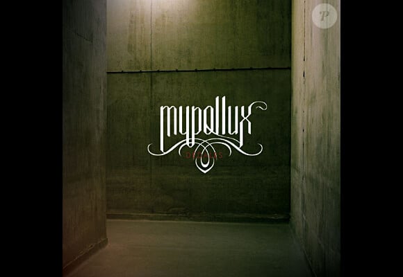 Avec le groupe Mypollux, Lucie Lebrun a déjà sorti trois albums signés chez Warner Music.