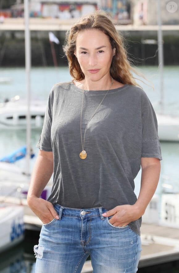 Alors, "la production a rapidement organisé un dîner"
Vanessa Demouy - Photocall de la série "Demain nous appartient" lors de la 21ème édition du Festival de la Fiction TV de la Rochelle. le 14 septembre 2019 © Patrick Bernard / Bestimage