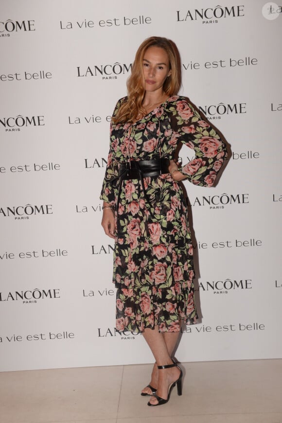 Exclusif - Vanessa Demouy Soirée Lancôme pour célébrer la nouvelle communication du parfum Iconique "La Vie est Belle" à l'hôtel Mona Bismarck à Paris le 12 septembre 2018. © Rachid Bellak / Bestimage