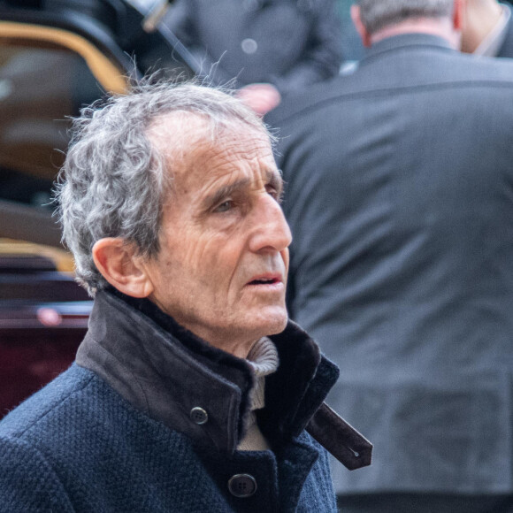 Alain Prost aux obsèques de Jean-Pierre Jabouille en l’église St Pierre, place de la Libération à Montfort l’Amaury dans le département des Yvelines, France, le 10 février 2023. © Baptiste Autissier/Panoramic/Bestimage