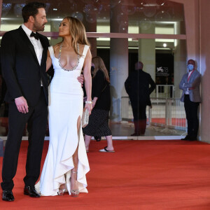 Ben Affleck et Jennifer Lopez au 78ᵉ festival international du film de Venise, le 10 septembre 2021.