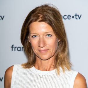 Carole Gaessler lors du photocall dans le cadre de la conférence de presse de France Télévisions au Pavillon Gabriel à Paris, France, le 24 août 2021. © Pierre Perusseau/Bestimage 