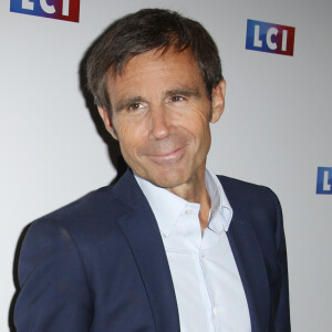 David Pujadas est l'un des visages phares de l'info.
David Pujadas lors du photocall de la conférence de rentrée de la chaine LCI à Boulogne Billancourt. © Christophe Aubert via Bestimage