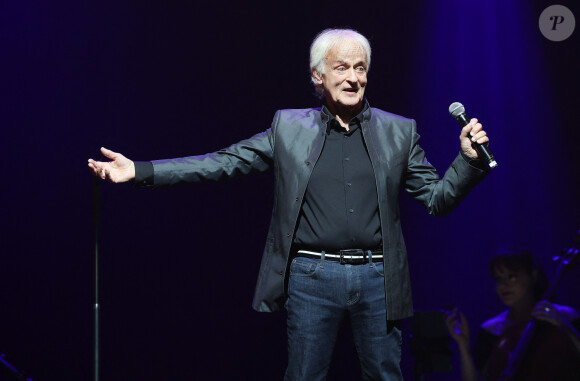 Dave - Dave célèbre son 80ème anniversaire sur la scène de Grand Rex à Paris le 21 mai 2024. Dave a enthousiasmé le public durant plus de deux heures, pour son concert anniversaire. © Coadic Guirec/Bestimage