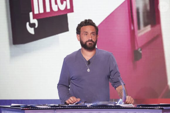 Et les premiers détails de sa villa au prix d'or font rêver !
Exclusif - Cyril Hanouna, sur le plateau de de l'émission " TPMP " présentée par C.Hanouna et diffusée en direct sur C8, Paris, France, le 06 mai 2024. © Jack Tribeca / Bestimage