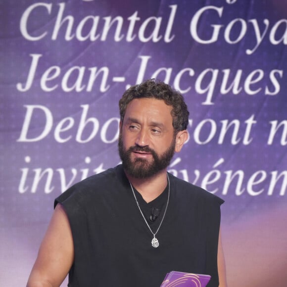 Pour ce petit coin de paradis, Cyril Hanouna aurait déboursé pas moins de 8,5 millions d'euros.
Exclusif - Cyril Hanouna sur le plateau de l'enregistrement de l'émission " Face à Hanouna " présentée par C.Hanouna et diffusée sur C8 le 27 avril 2024, à Paris, France, le 25 avril 2024. © Jack Tribeca / Bestimage