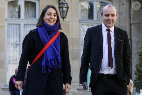 Le secrétaire général de la Confédération française démocratique du travail (CFDT), Laurent Berger , la secrétaire générale de la CGT, Sophie Binet, l'Union nationale des syndicats autonomes (Unsa), Laurent Escure (C), et du secrétaire général de Force ouvrière (FO), Frédéric Souillot (D), quittent l'hôtel de Matignon, à Paris, le 5 avril 2023 © Stéphane Lemouton / Bestimage