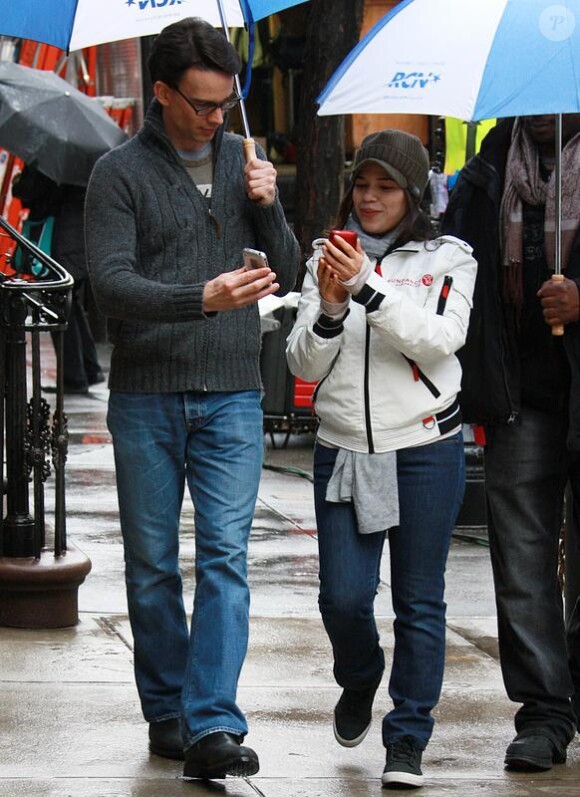 America Ferrera et Christopher Gorham sur le tournage d'Ugly Betty à New York le 12 mars 2010