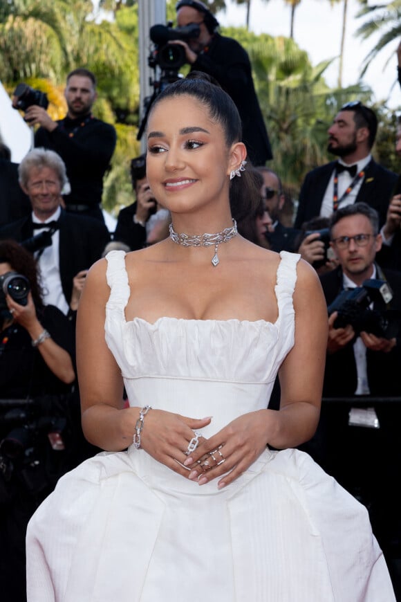 Le look de Léna Mahfouf/Situations était original avec son inspiration marquise
Léna Situations (Lena Mahfouf) - Montée des marches du film " La plus précieuse des marchandises " lors du 77ème Festival International du Film de Cannes, au Palais des Festivals à Cannes. Le 24 mai 2024 © Olivier Borde / Bestimage 