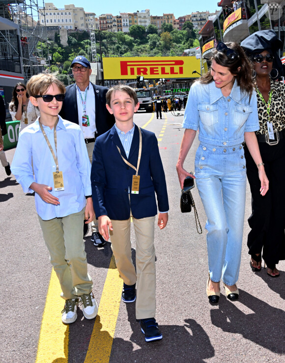Sacha Casiraghi, Raphaël Elmaleh et Charlotte Casiraghi durant la journée des qualifications du 81ème Grand Prix de Formule 1 de Monaco, le 25 mai 2024. © Bruno Bebert/Bestimage  Celebrities during qualifying for the Monaco Formula 1 (F1) Grand Prix. Monaco, May 25th, 2024. 