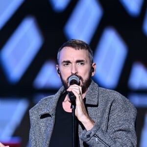 Exclusif - No Web - No Tabloids - Christophe Willem - Enregistrement de la 2ème partie de soirée de l'émission "La chanson secrète N°12", présentée par N.Aliagas et diffusée le 1er décembre sur TF1 © Guillaume Gaffiot-Cyril Moreau / Bestimage