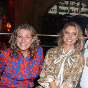 Sylvie Tellier avec son mari Laurent Schenten, sa mère Annick, ses soeurs Stephanie et Anne-Sophie, son beau-père Eric lors de la soirée pour son 46e anniversaire mais aussi le lancement de son livre "Couronne et préjugés", organisée par Five Eyes Production au Buddha Bar à Paris, le 28 mai 2024. Photo by Jerome Dominé/ABACAPRESS.COM