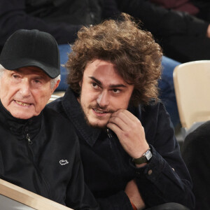 Claude Lelouch dans les tribunes des Internationaux de France de tennis de Roland Garros 2024 à Paris, France, le 30 mai 2024. © Jacovides-Moreau/bestimage