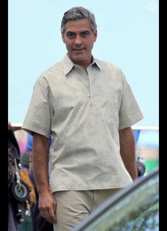 George Clooney à Hawaï sur le tournage de son prochain film The Descendants d'Alexander Payne le 10 mars 2010