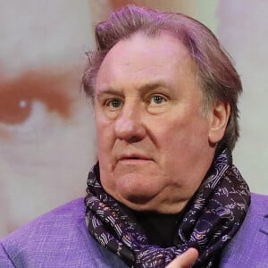 Il vient d'obtenir gain de cause
Gérard Depardieu visite une école militaire de jeunes filles à Moscou, le 9 décembre 2017. Artyom Geodakyan / Itar Tass / Bestimage 