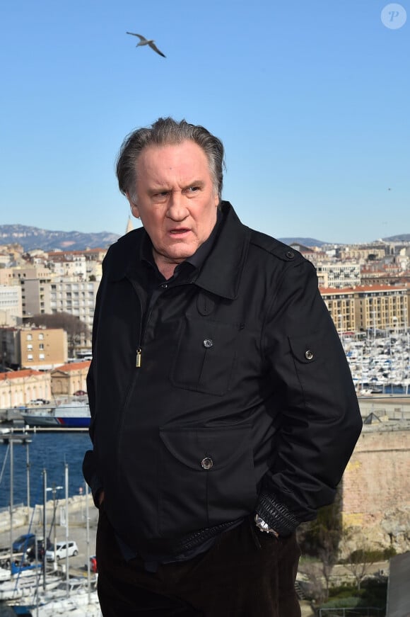 Les rushes d'origine de l'émission, jusqu'alors tenus secrets, vont devoir être restitués à Gérard Depardieu 
Gérard Depardieu durant le photocall organisé pour la présentation de la saison 2 de la série "Marseille" pour Netflix au Sofitel du Vieux Port à Marseille, le 18 février 2018. 8 nouveaux épisodes qui seront diffusés à partir du 23 février. © Bruno Bebert / Bestimage 