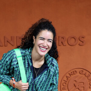 Sabrina Ouazani au village lors des Internationaux de France de tennis de Roland Garros 2024, à Paris, France, le 1er juin 2024. © Jacovides-Moreau/Bestimage 