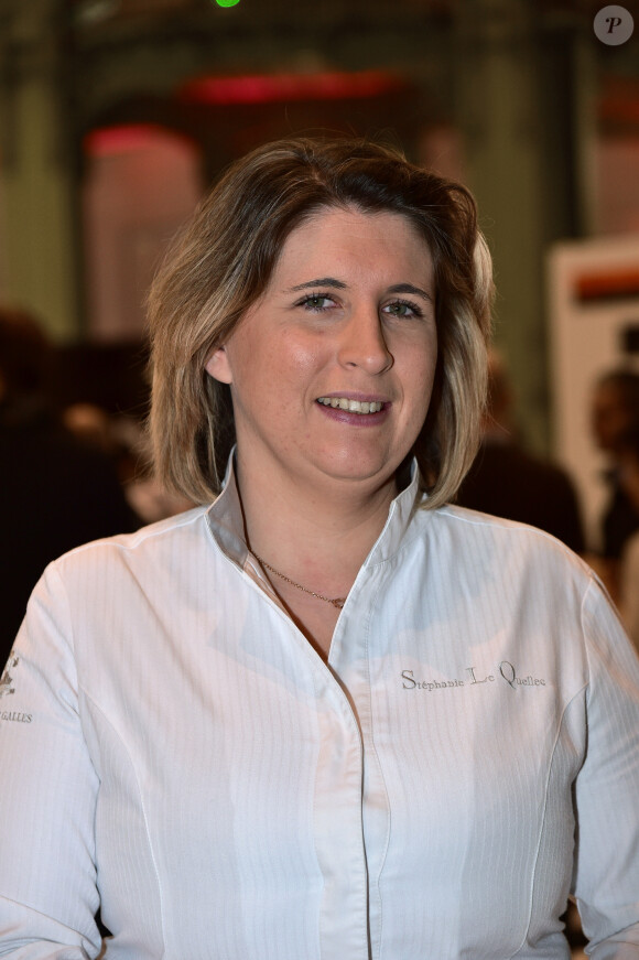 Si elle excelle aujourd'hui, tout n'a pas été simple pour elle.
Stéphanie Le Quellec - 2ème édition "Taste of Paris", aux côtés de grands chefs Parisiens sous la Nef du Grand Palais à Paris le 11 février 2016. © Giancarlo Gorassini/Bestimage