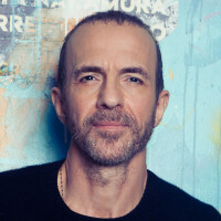 "Faut qu'il redescende !" : Calogero scandalisé par l'utilisation de sa chanson par le RN, la réaction d'un député provoque des tensions dans Bonjour !