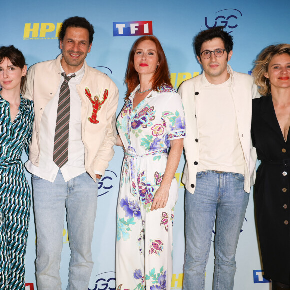 Hélène Mannarino, Bérangère McNeese, Mehdi Nebbou, Audrey Fleurot, Jeremy Lewin et Marie Denarnaud - Avant-première des 2 premiers épisodes de la saison 3 de "HPI" à l' UGC Normandie à Paris le 9 mai 2023. © Coadic Guirec/Bestimage