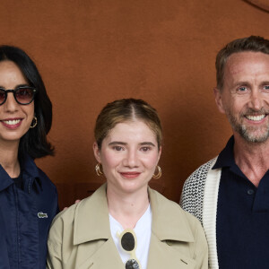 Sarah Caverivière, Philippe Caverivière - Les célébrités au village lors des Internationaux de France de tennis de Roland Garros 2024 à Paris. Le 5 juin 2024. © Jacovides-Moreau/Bestimage 