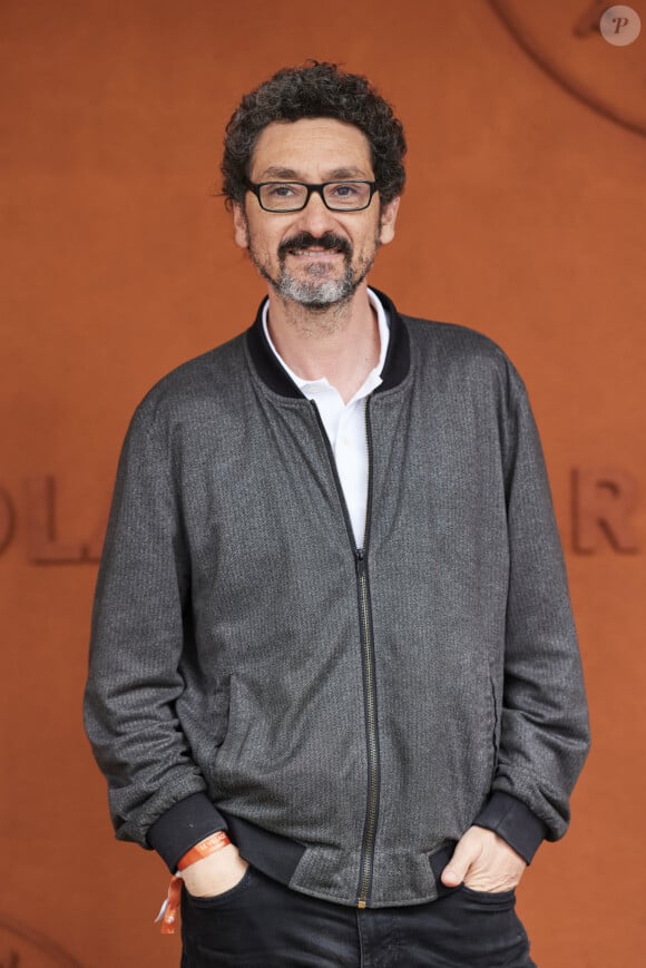 David Foenkinos - Les célébrités au village lors des Internationaux de France de tennis de Roland Garros 2024 à Paris. Le 5 juin 2024. © Jacovides-Moreau/Bestimage 